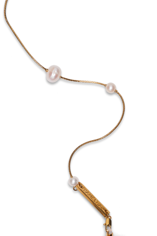Frame Chain Drop Pearl 99 Gold