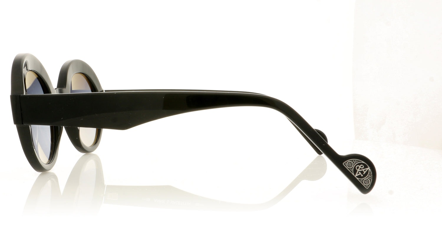 Anne & Valentin Sofia I Black Sunglasses - Side
