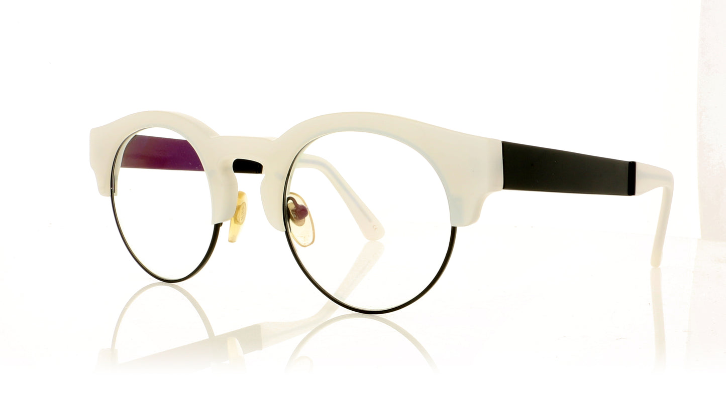 Sunday Somewhere Soelae 16 WME White Demi Glasses - Angle