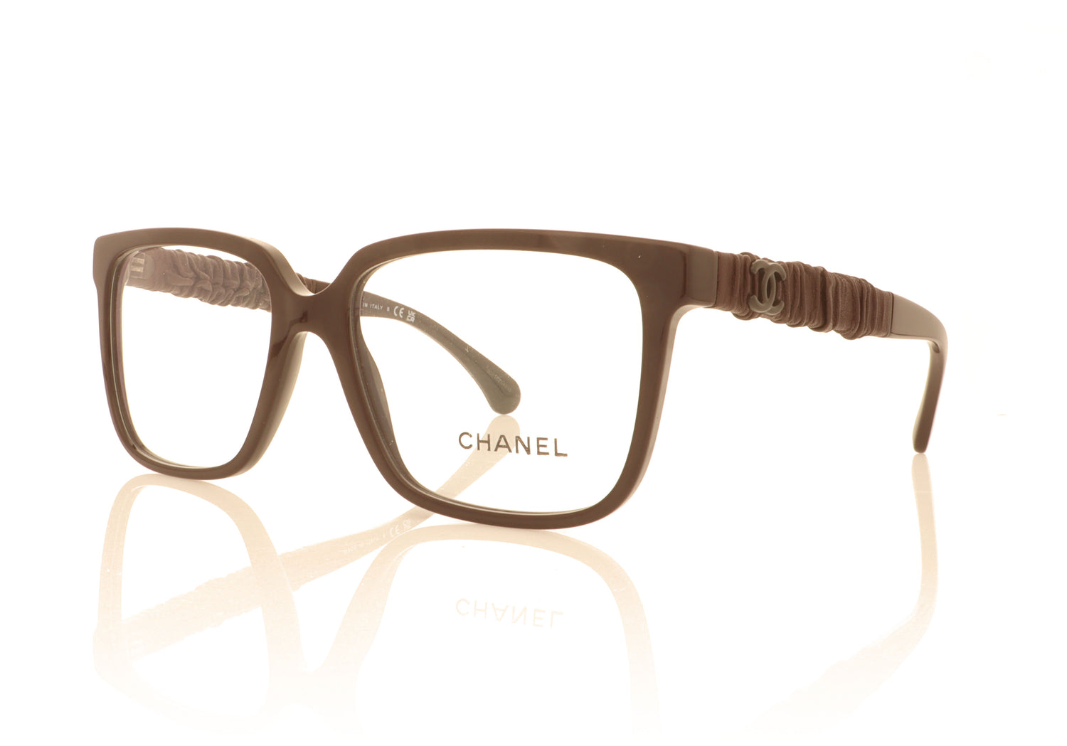 Chanel CH3435Q 1461 Red Glasses - Angle